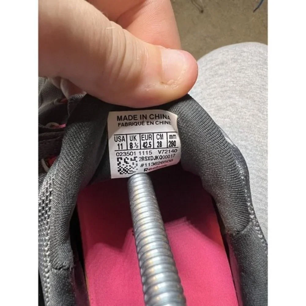 Reebok Women's US 11 ZPump Fushion 2.0 Sneakers Grey/Pink‎ V72140
